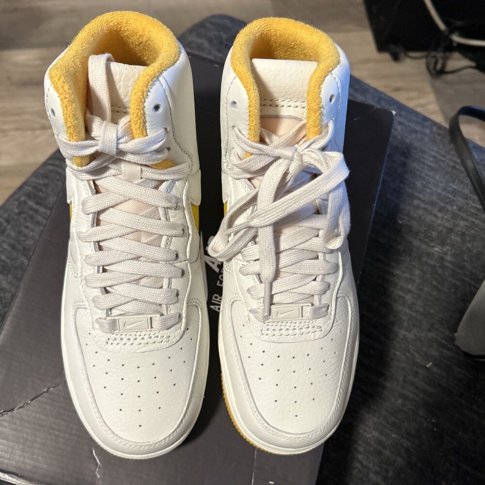 Nike Air Force 1 Sculpt Phantom/Yellow Oochie Sail Size Women’s 6.5 New With Box